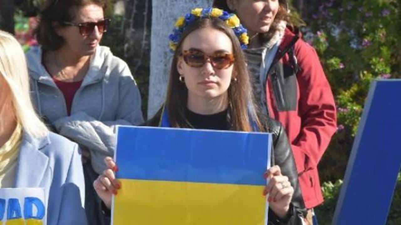 Bodrum'da yaşayan Ukraynalılardan 'Rusya' protestosu