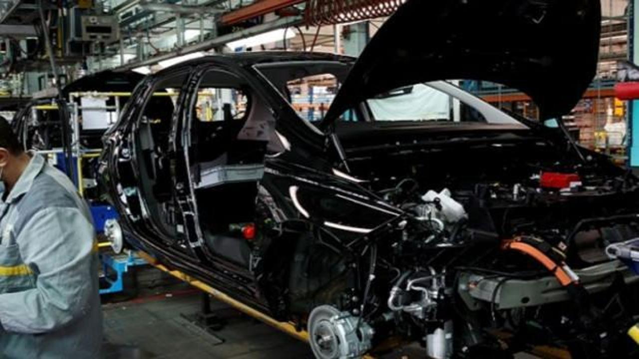 Renault Moskova'daki fabrikasını durdurdu