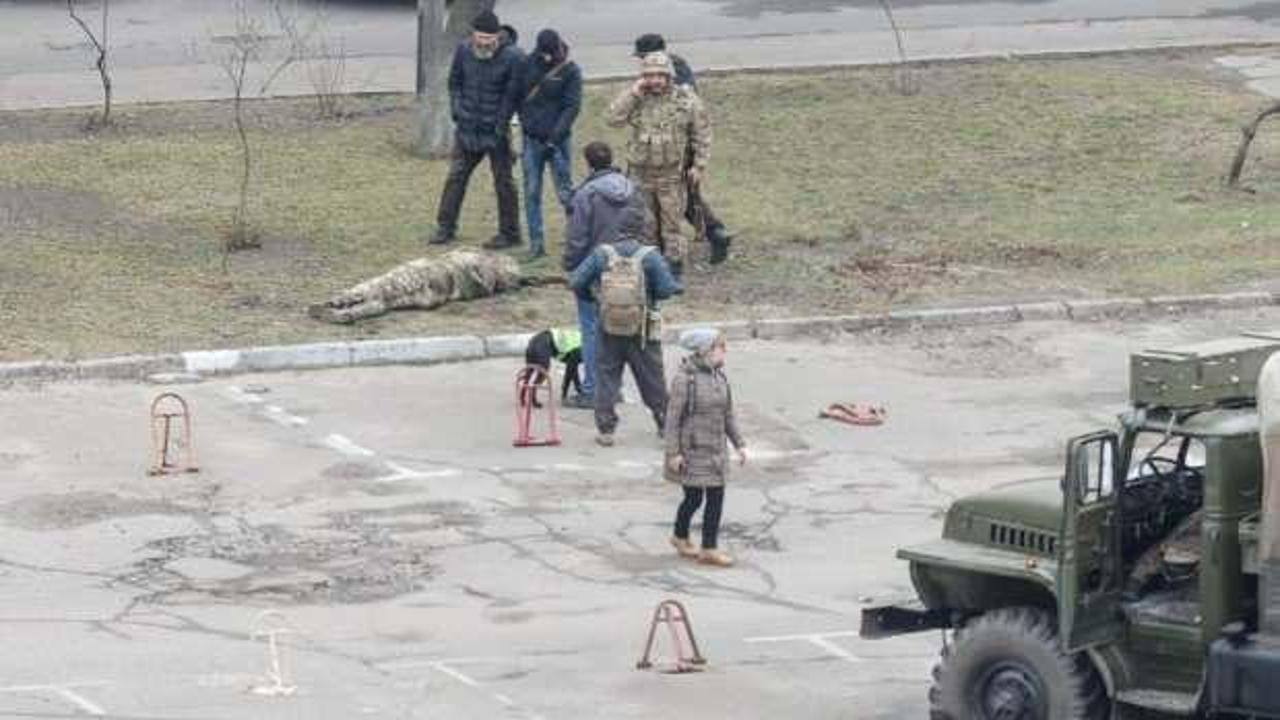 Rus askerinden sinsi taktik: Ukrayna vatandaşlarını uyardı!