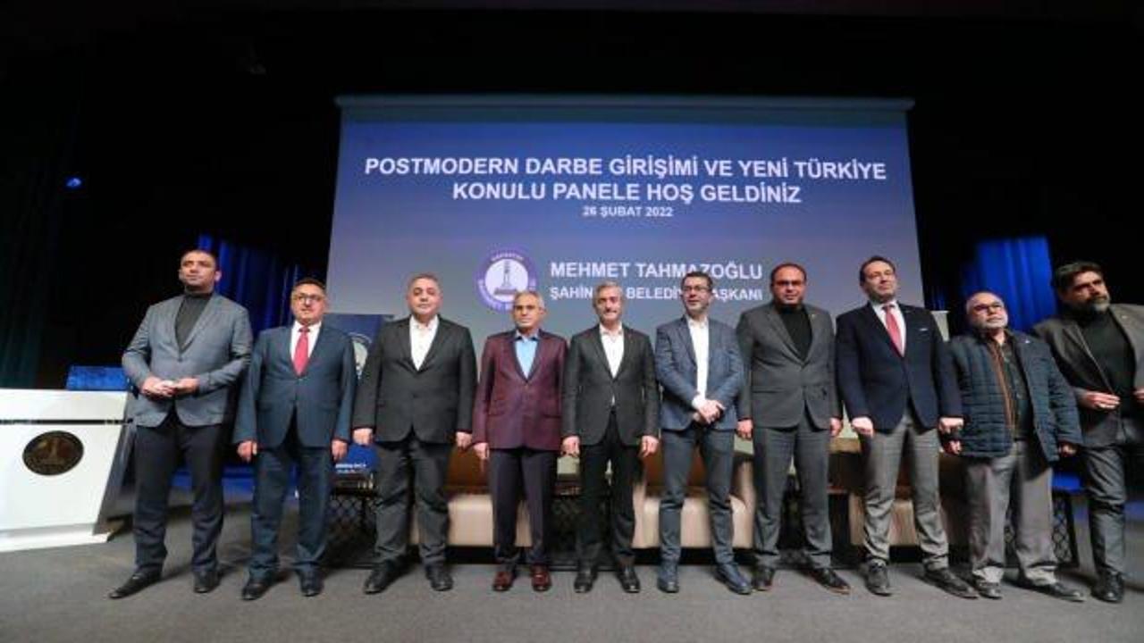 Şahinbey Belediyesi Postmodern Darbe Girişimi Ve Yeni T&uuml;rkiye konulu panel d&uuml;zenledi