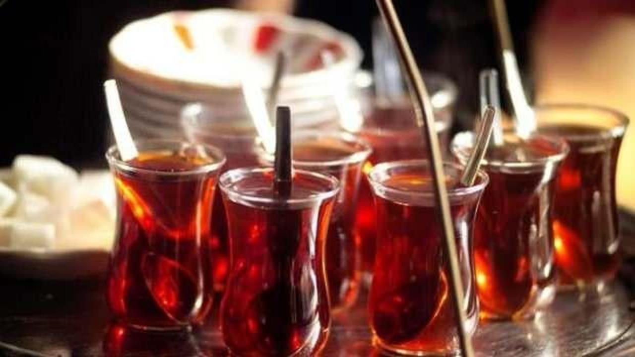 Aydın'da "çay" tartışması: Baba ve oğlu bıçakla yaralandı