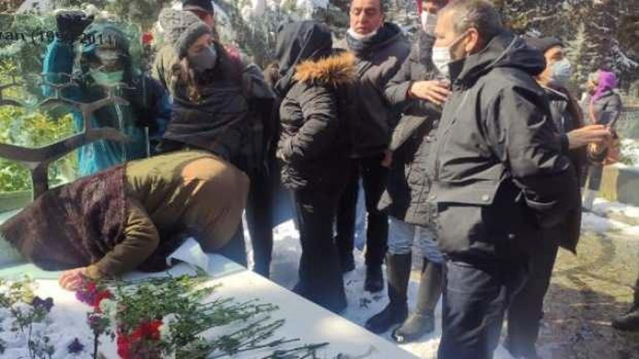 CHP İstanbul İl Başkanı Canan Kaftancıoğlu, Berkin Elvan'ı mezarı başında andı