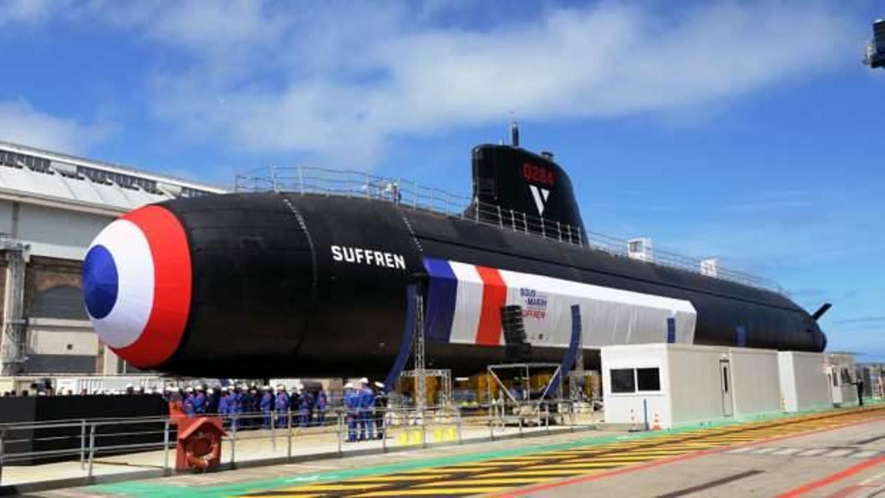Fransa'nın "elde kalan" denizaltılarına Mısır müşteri oldu