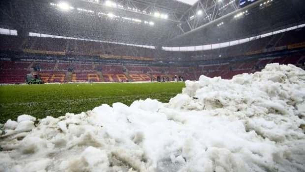 İstanbul'da kar alarmı! Galatasaray-Beşiktaş derbisi ertelenecek mi?