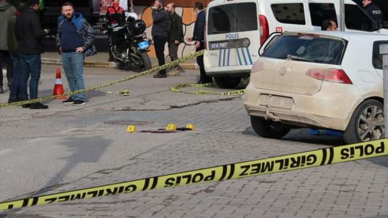 Şanlıurfa’da silahla ateş açılması sonucu yaralanan 2 polis şehit oldu