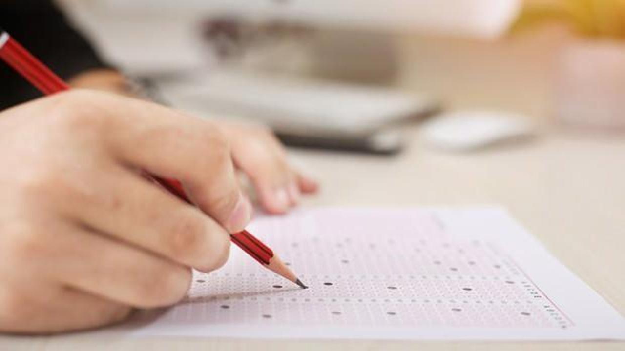 YÖK'ten üniversitelerde 'engelsiz sınav' düzenlemesi