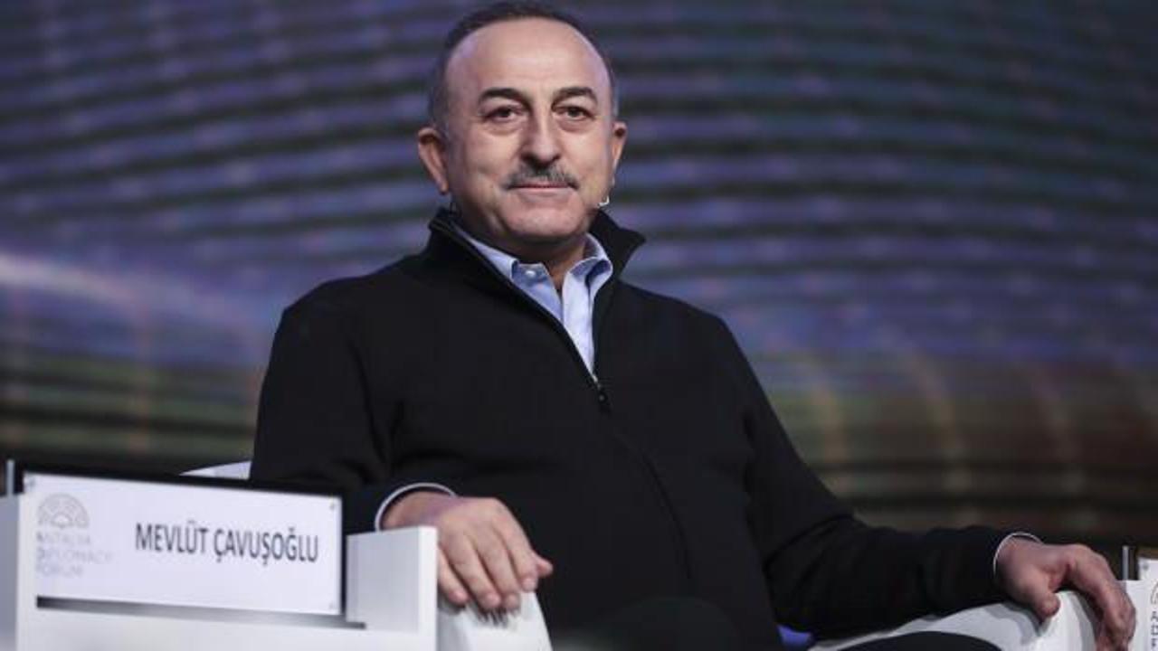 Bakan Çavuşoğlu, Gürcistanlı ve Belaruslu mevkidaşlarıyla görüştü