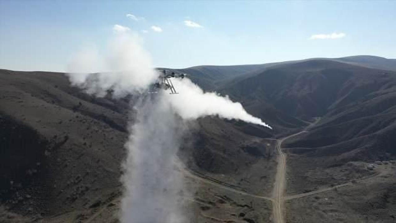 Silahlı drone Songar yerli roketleri ateşledi