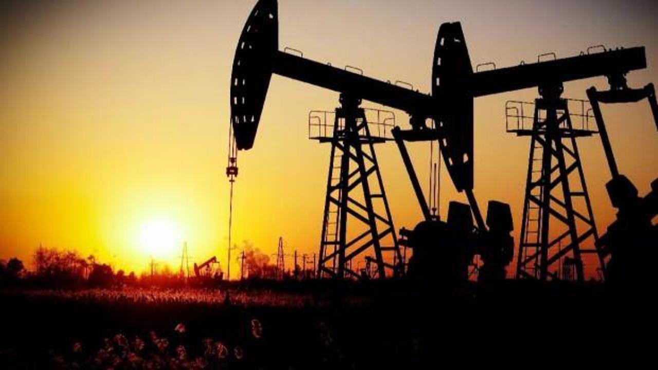 İran'ın günlük petrol üretimi 3,8 milyon varile ulaştı