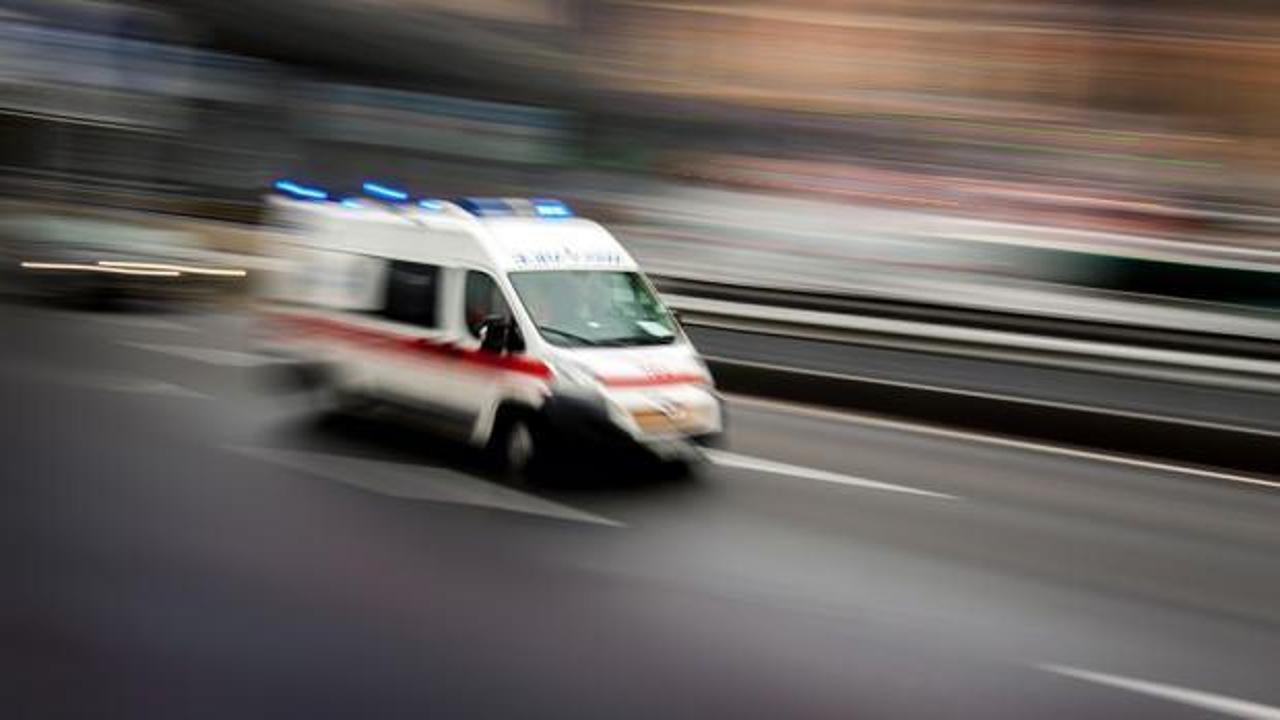 Adıyaman'da yolcu minibüsü ile otomobil çarpıştı: 7 kişi yaralandı