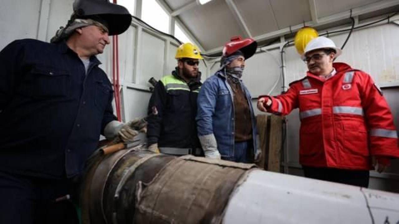 Bakan Dönmez'den heyecanlandıran ''Karadeniz gazı'' paylaşımı