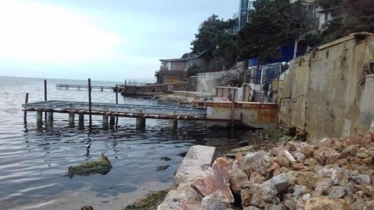 CHP'li meclis üyesi Burgazada'da plajı kendi mülküne katmaya çalıştı