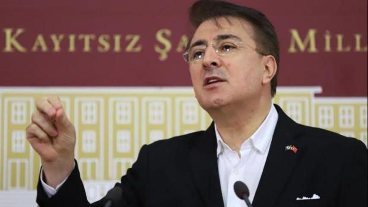 AK Parti'li Aydemir'den Karamollaoğlu'na tepki: Erbakan'ın ruhunu muazzep kılmaz mısınız?