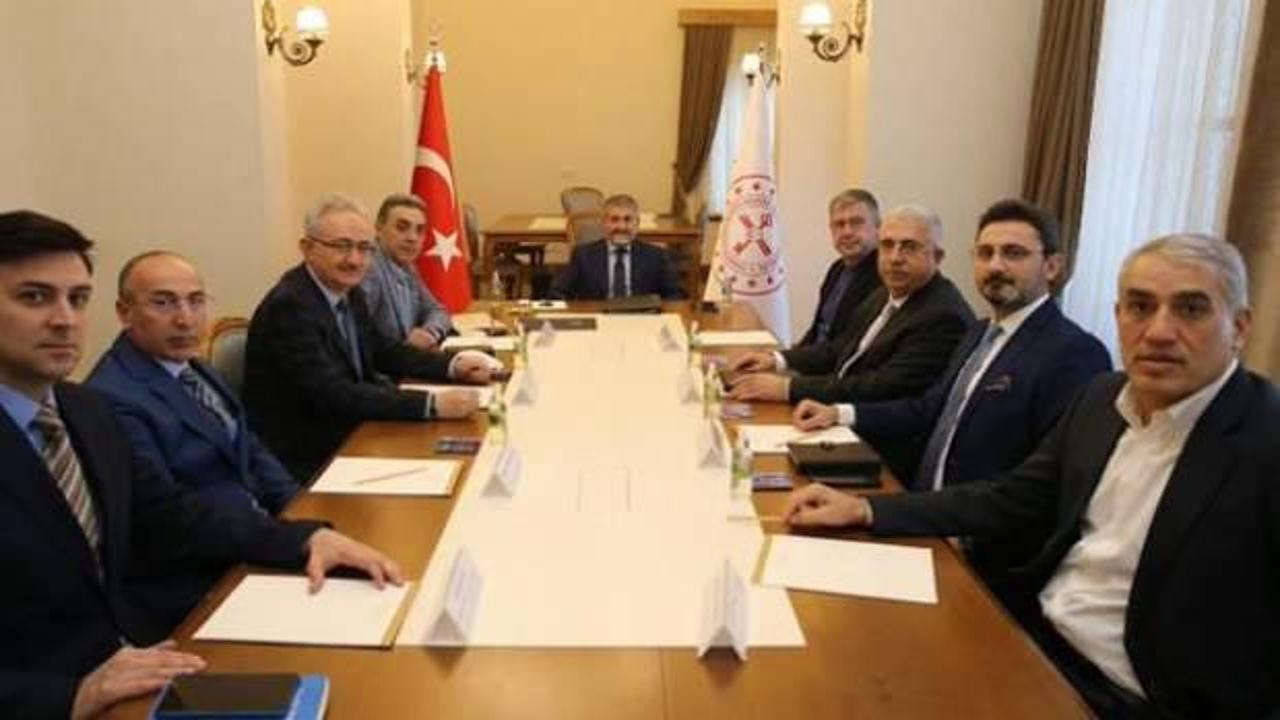 Bakan Nebati'den kritik altın g&ouml;r&uuml;şmesi