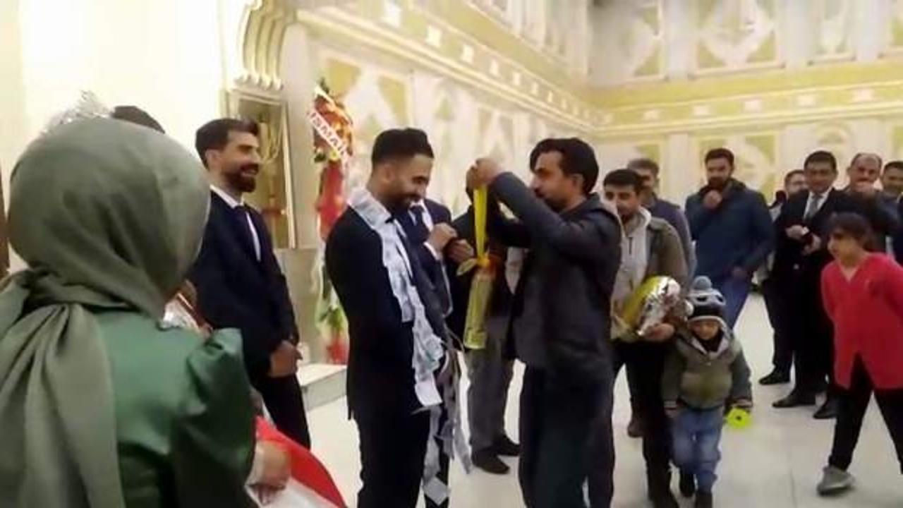 Siirt&rsquo;te damada arkadaşları takı yerine sıvıyağ taktı