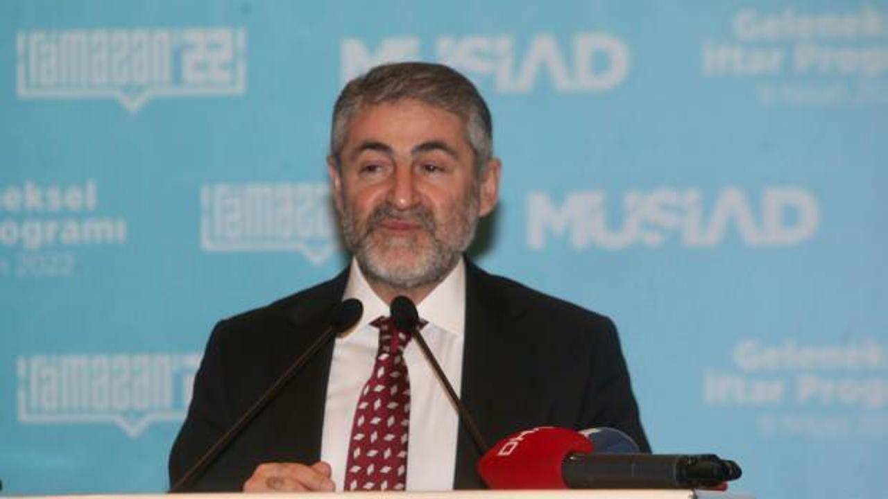 Bakan Nebati: Enflasyon yavaş yavaş yoluna giriyor 