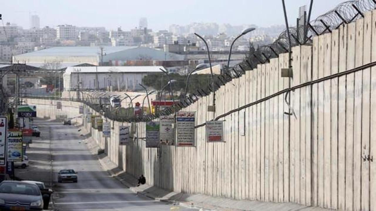 İsrail'de 40 kilometrelik duvar inşaatı onaylandı