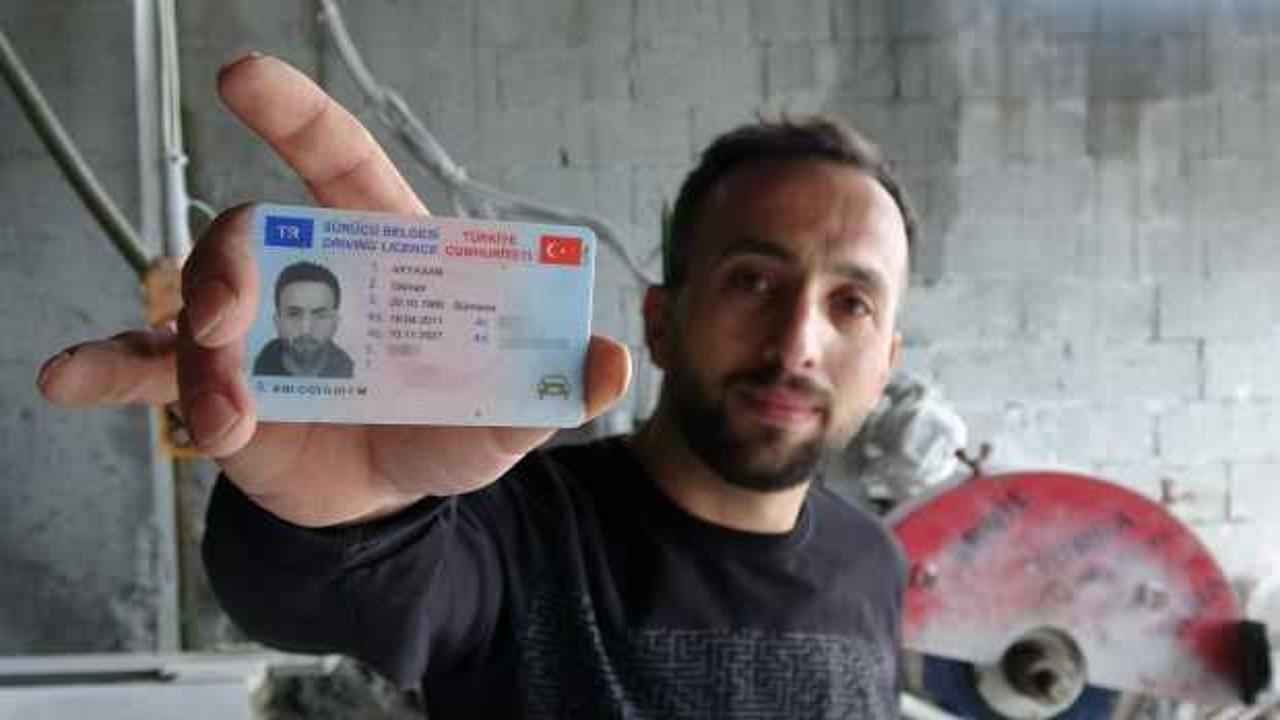 17 yıl &ouml;nce kimliğini kaybetti hayatı kabusa d&ouml;nd&uuml;! Bor&ccedil;lardan kurtulamıyor   