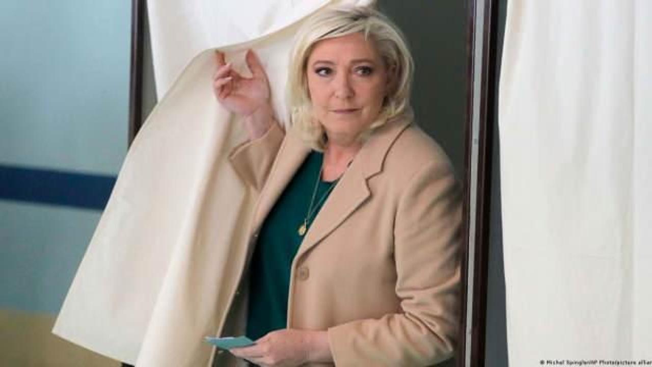 AB'nin yolsuzlukla mücadele kurumu, Marine Le Pen'i zimmetine para geçirmekle suçladı