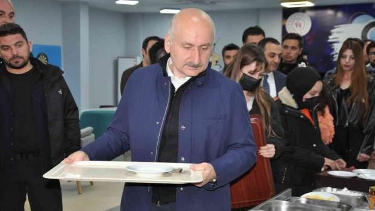 Bakan Karaismailoğlu'ndan sert tepki: Sizin beyniniz g&ouml;&ccedil;m&uuml;ş