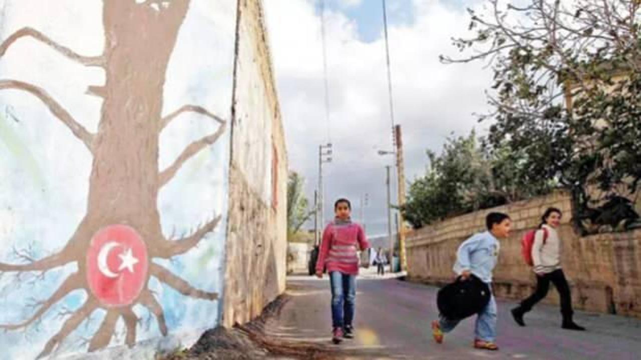 D&uuml;nya T&uuml;rk İş D&uuml;nyası'ndan L&uuml;bnan'daki T&uuml;rkmen k&ouml;y&uuml;nde iftar