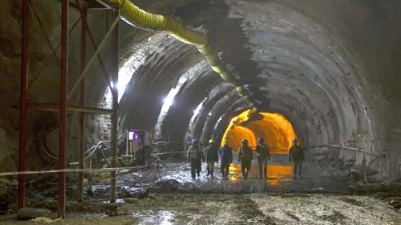 Hindistan,  Ladakh'a dünyanın en yüksek tünelini inşa edecek