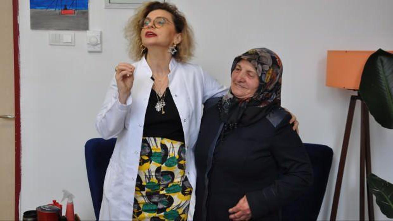 Kars'ta 65 yaşındaki kadın karın ağrısıyla gitti, karnından 6 kiloluk kitle &ccedil;ıkarıldı