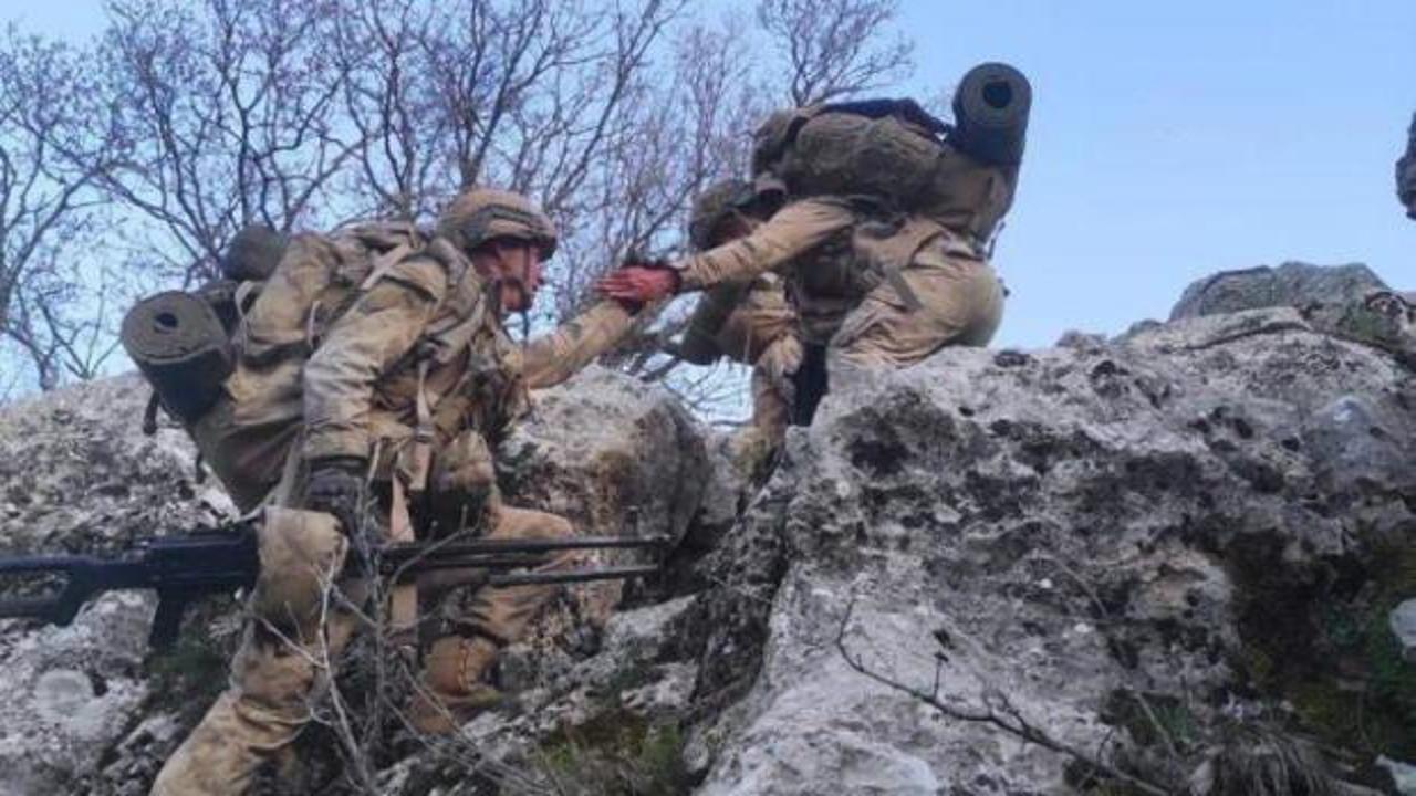 İ&ccedil;işleri Bakanlığı duyurdu: 12 PKK'lı ter&ouml;rist etkisiz hale getirildi