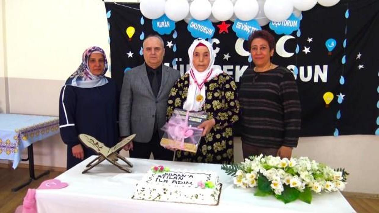 Denizli&rsquo;de 73 yaşındaki kadın 5 yıllık gayretin ardından Kur&rsquo;an-ı &ouml;ğrendi   