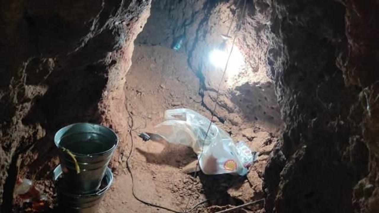 Eskişehir'de izinsiz kazı yapan 5 kişi, 14 metre derinlikteki tünelde yakalandı