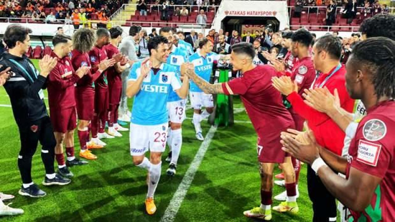 Hatayspor, Şampiyon Trabzonspor'u alkışladı!