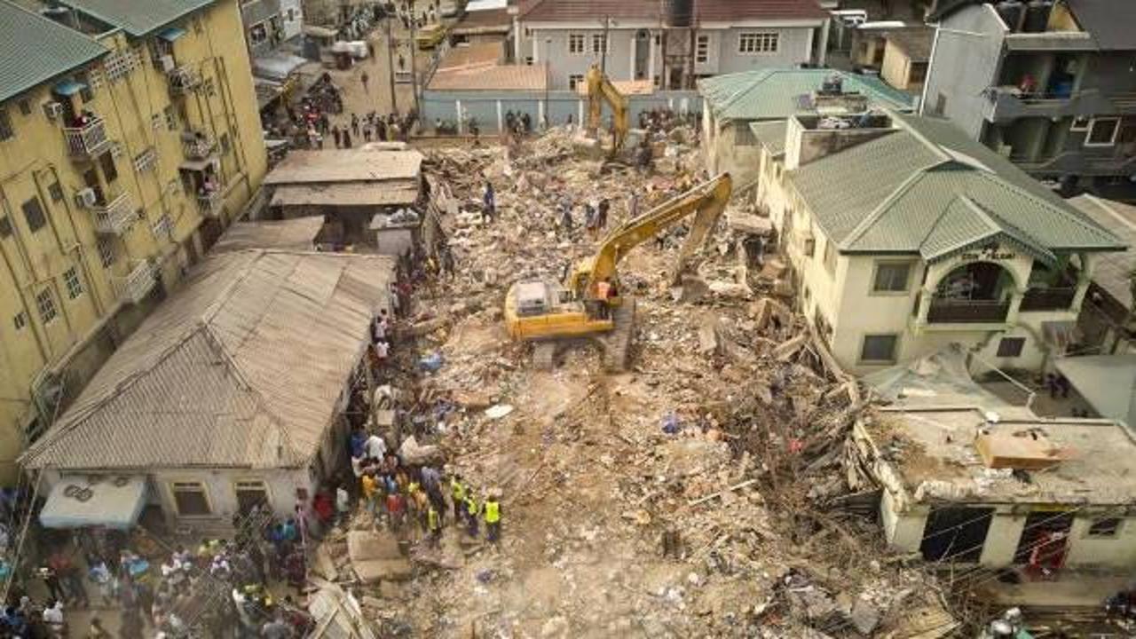Nijerya'da çöken binada ölenlerin sayısı 10'a çıktı