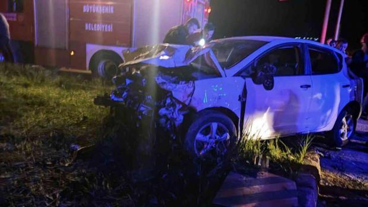 Sakarya’da otomobil ile hafif ticari aracın çarpışması sonucu 9 kişi yaralandı