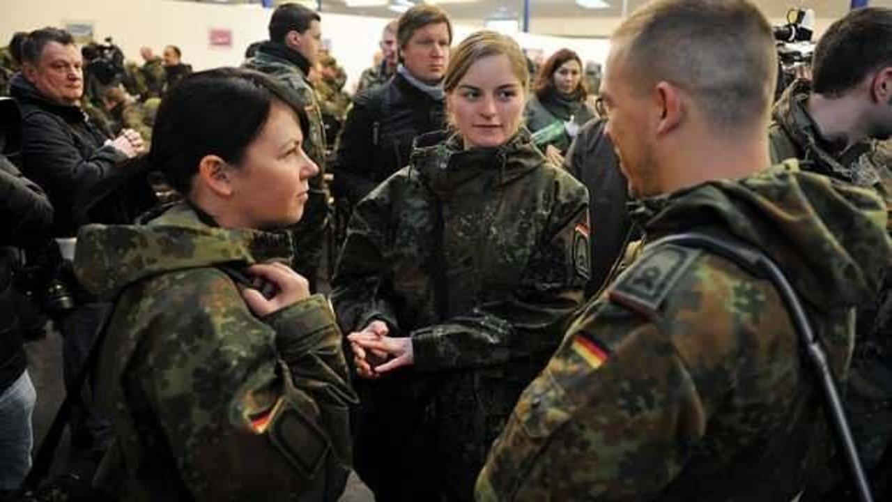Almanya, Mali ve Lübnan'daki askerlerinin görev süresini uzatacak