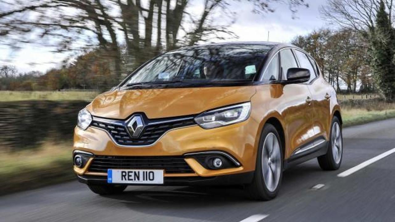 Renault Scenic modelinin fişini çekti