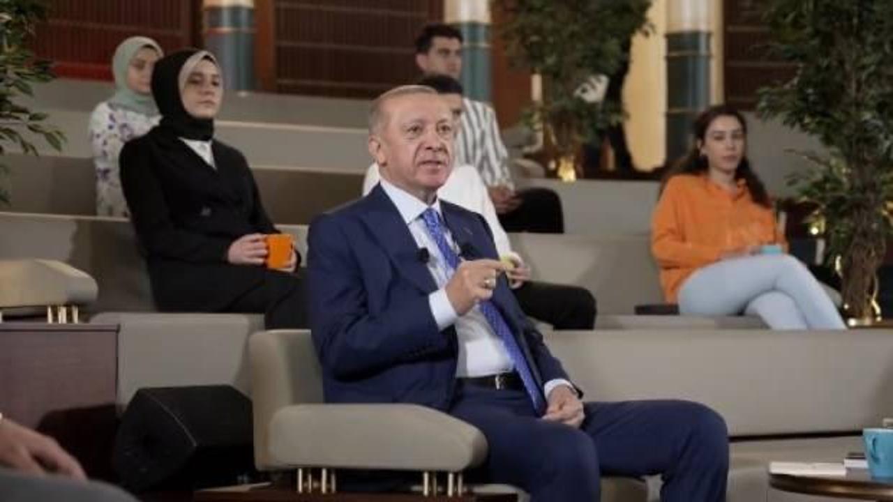 Erdoğan, gençlerle buluştu: Saat 21:00'da!