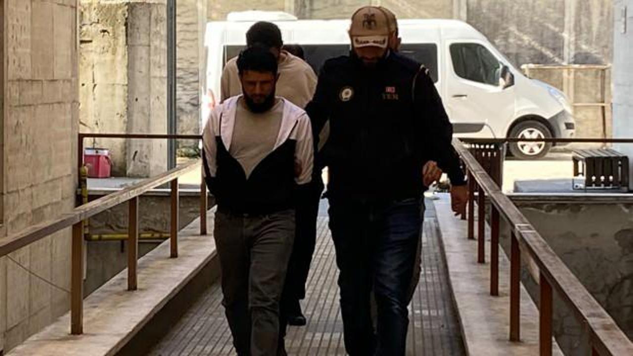 Bursa’da 3 DEAŞ bombacısı adliyeye sevk edildi
