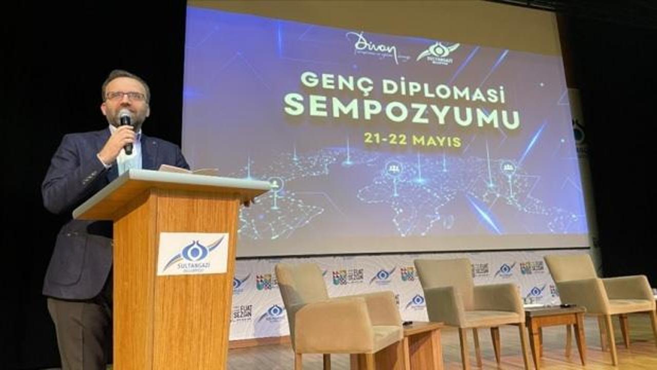'Genç Diplomasi Sempozyumu' İstanbul'da başladı
