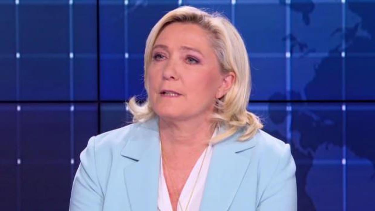 Le Pen'den Türkiye'ye övgü