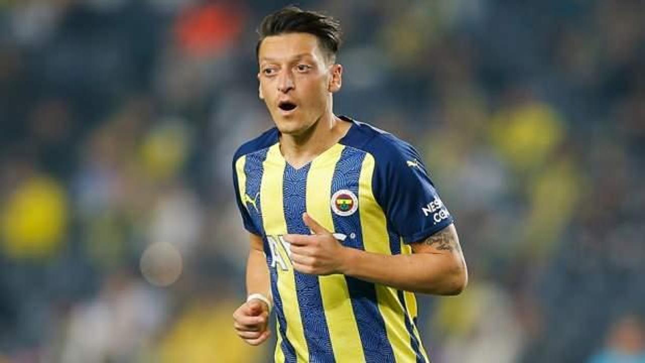 Fenerbahçe'de bitmeyen kriz! Mesut Özil...