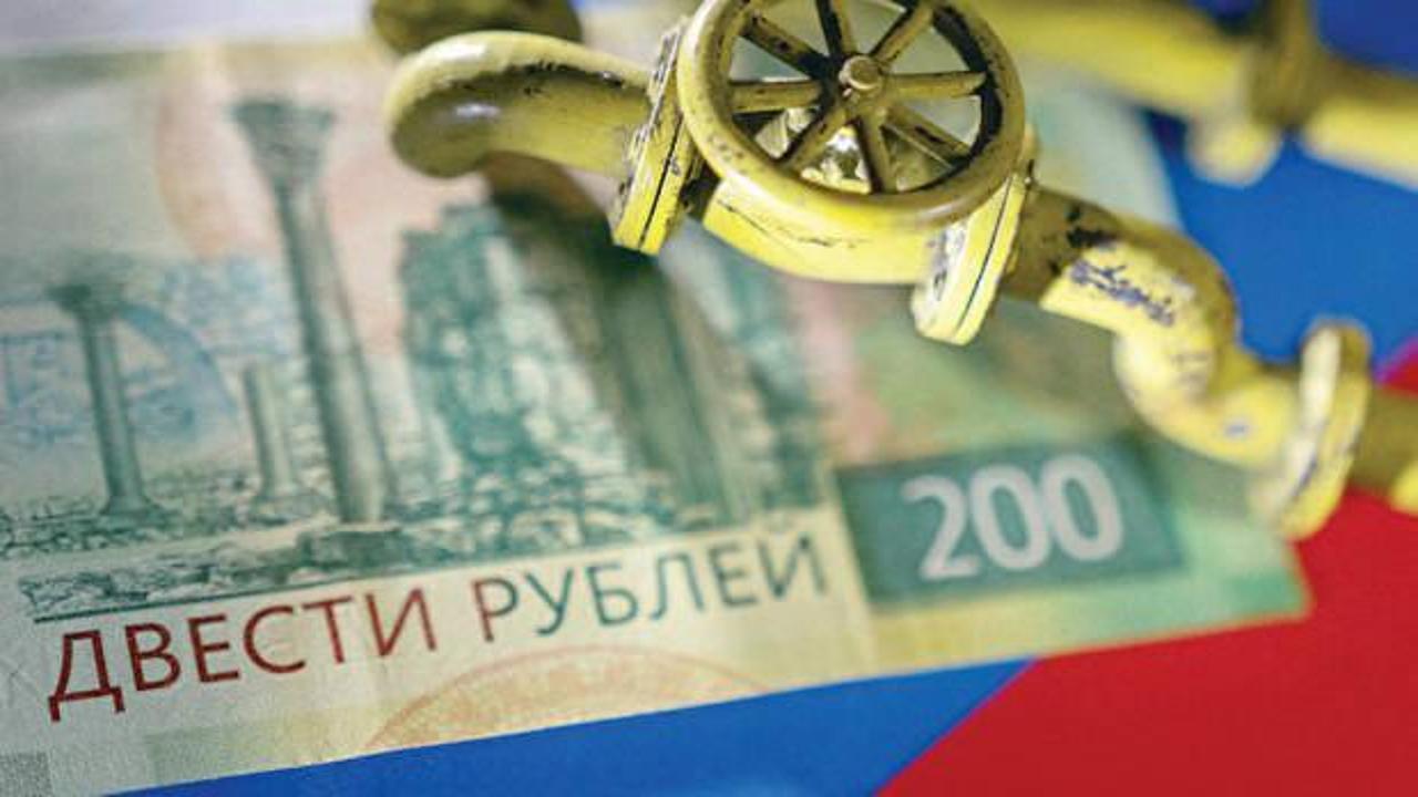 Rus rublesi, dolar karşısında son 4 yılın en yüksek seviyesinde