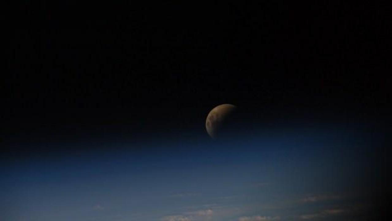 Uzay istasyonundan Ay tutulması fotoğraflandı