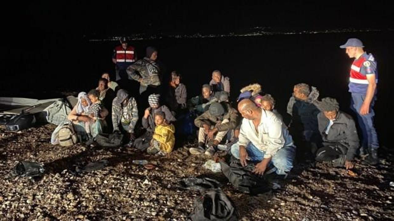 Çeşme'de kıyıya bırakılmış 20 düzensiz göçmen tespit edildi