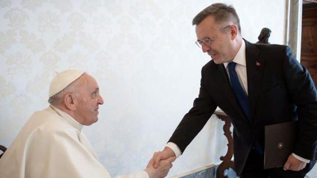 Papa'dan Başkan Erdoğan'a Ukrayna övgüsü