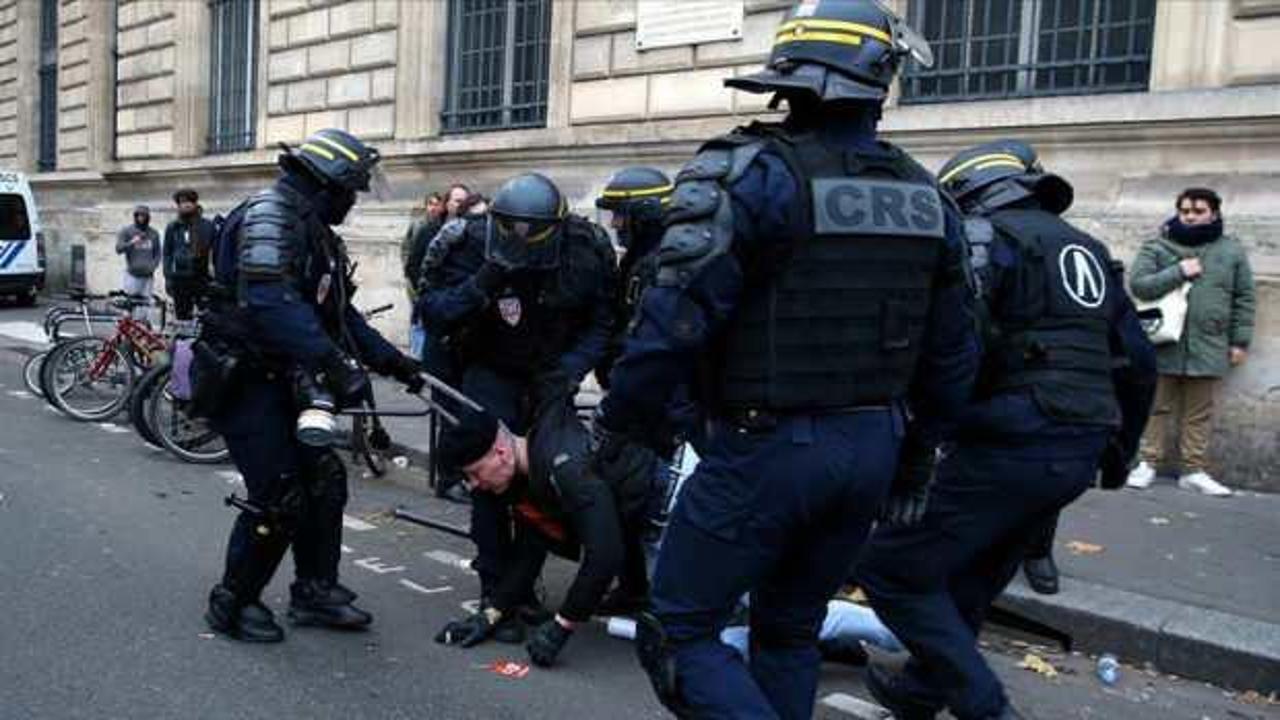 Paris'te  sürücüye ateş açan 3 polis gözaltına alındı
