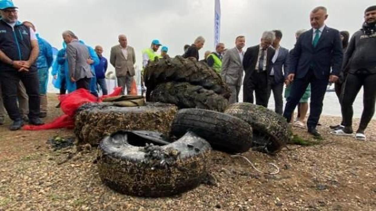 Marmara Denizi'nden &ccedil;ıkanlar şoke etti! Ne ararsan var