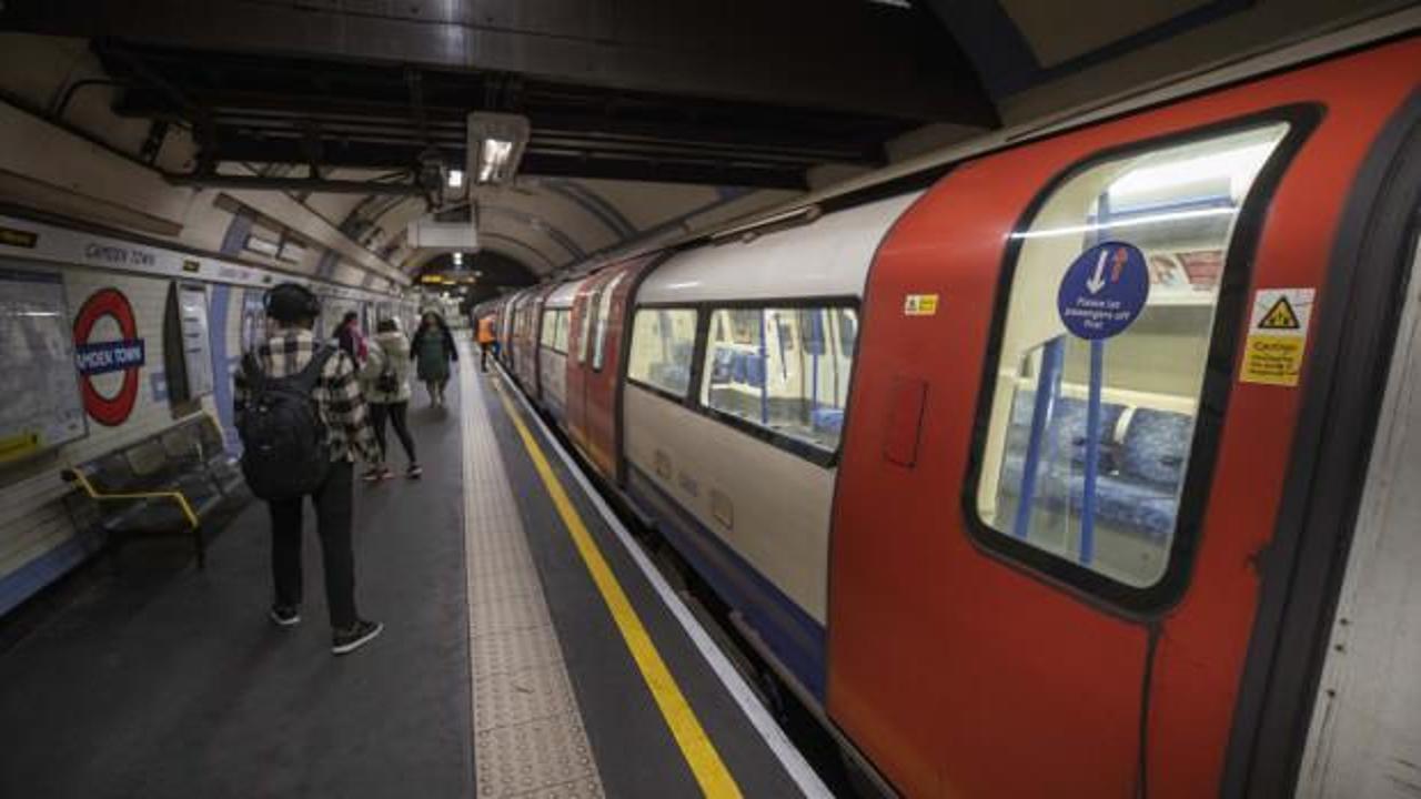 Londra'da yaklaşık 4 bin metro çalışanı greve gitti