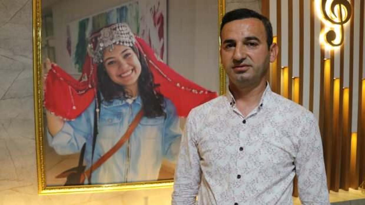 Şehit Ayb&uuml;ke &ouml;ğretmen g&ouml;rev yaptığı okulda sevgiyle yad ediliyor