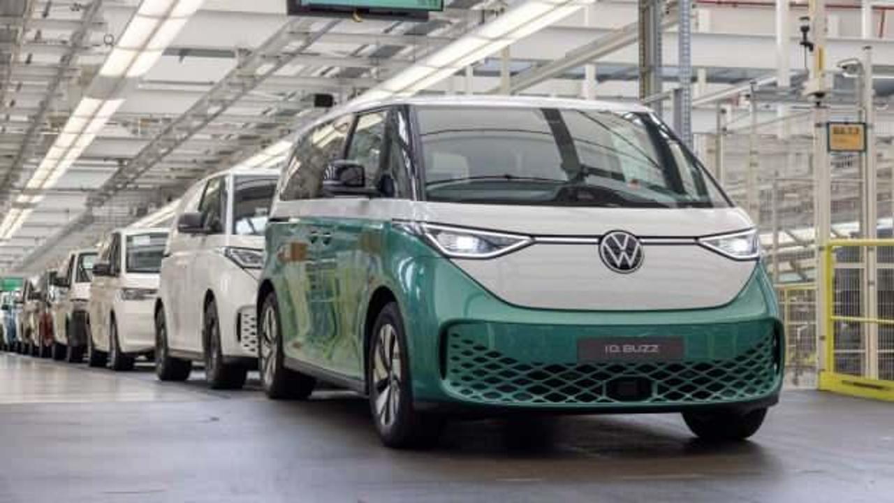 Volkswagen çalışma saatlerini ve ücretleri düşürecek
