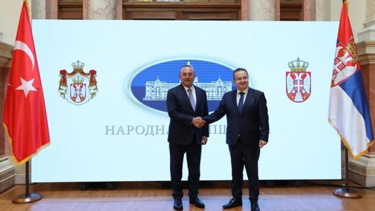 Bakan Çavuşoğlu, Sırbistan Meclis Başkanı Daçiç ile görüştü